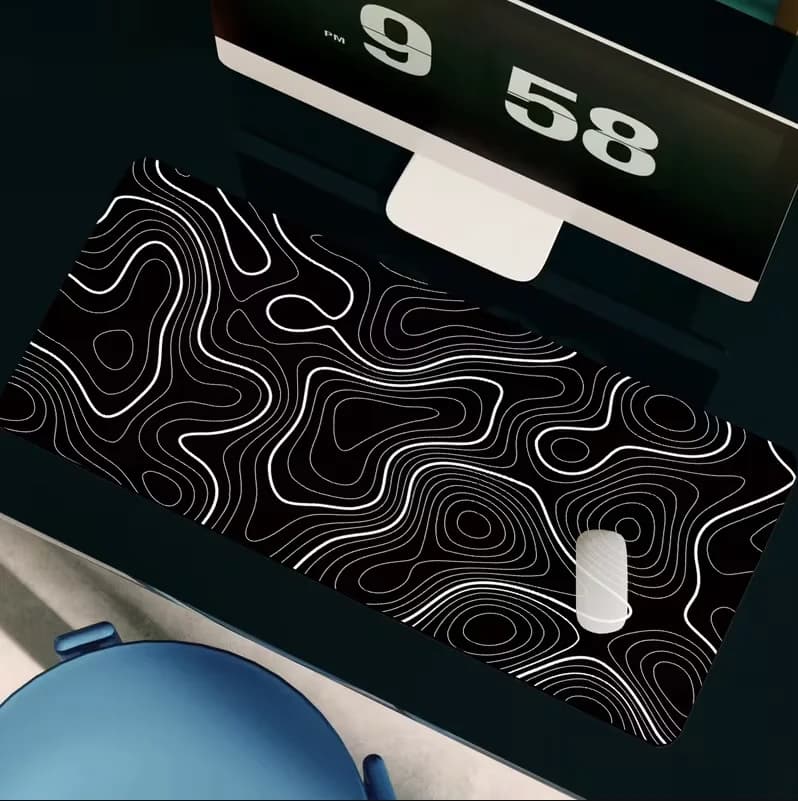Tapis de Bureau Gaming Noir et Blanc Motif Topographique